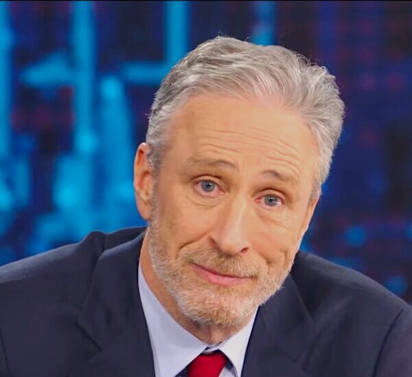 Jon Stewart Returns to His Outdated ‘Daily Show’ Seat