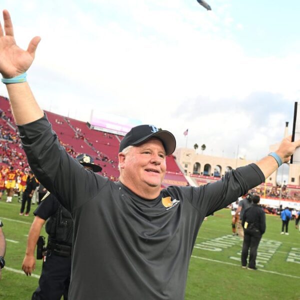 Chip Kelly taking consulting gig — what a near-retiree would do