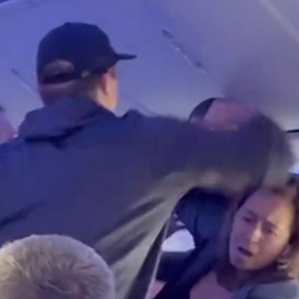 Two Passengers Get Into Brutal Battle on Southwest Flight