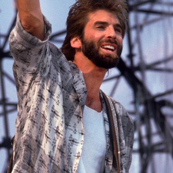 ‘Footloose’ Singer Kenny Loggins ‘Memba Him?!