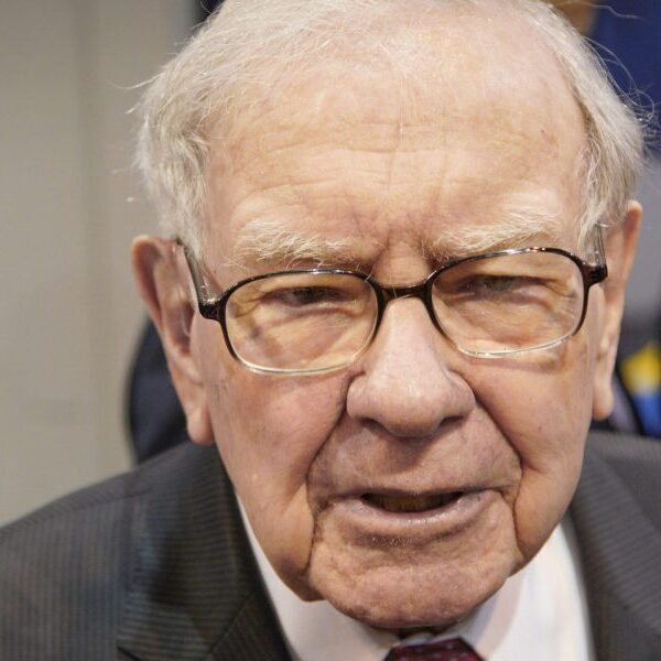 What are Warren Buffett’s guidelines of investing: annual letter
