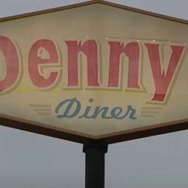 The Solely Denny’s in Oakland, California is Closing After Extra Than 50…