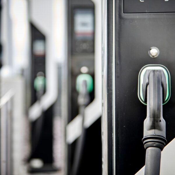 Guided Power helps EV fleet managers optimize battery charging