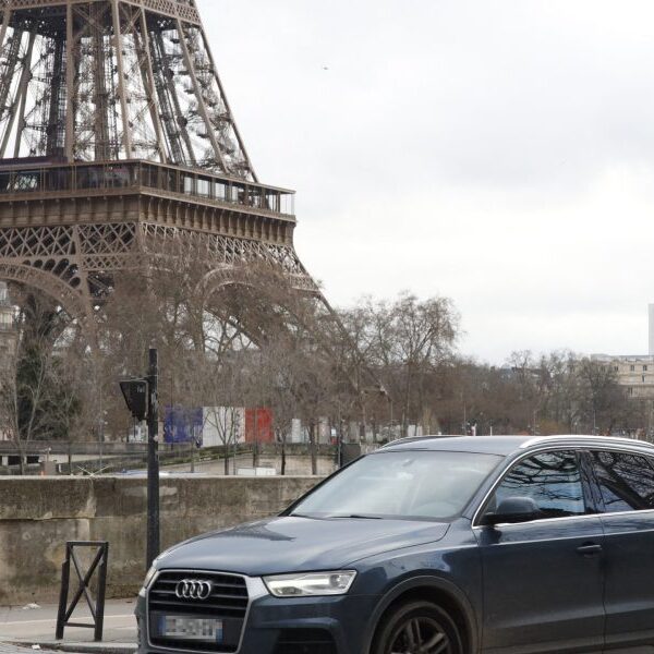 Paris votes to triple SUV parking charges—however solely 5% of voters confirmed…