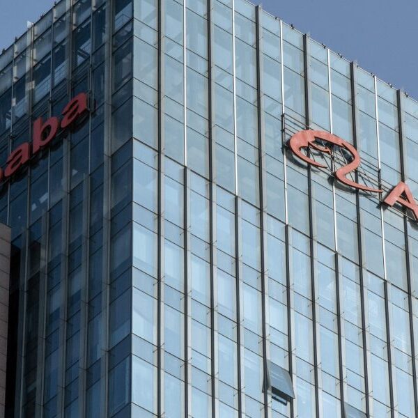 Alibaba in no ‘hurry’ to pursue IPOs, guarantees to ‘reignite’ e-commerce unit