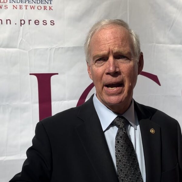 EXCLUSIVE: US Senator Ron Johnson Discusses the Cowl Up of COVID-19 Cures,…