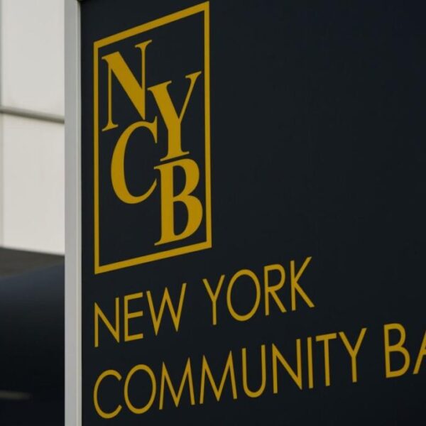 NYCB’s Credit score Grade Is Reduce to Junk by Moody’s – Investorempires.com