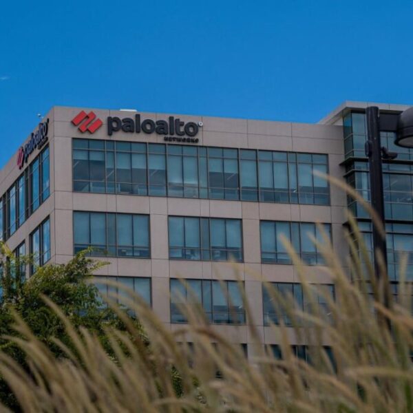 Palo Alto Networks Set to Drop Most in Seven Years on Outlook…