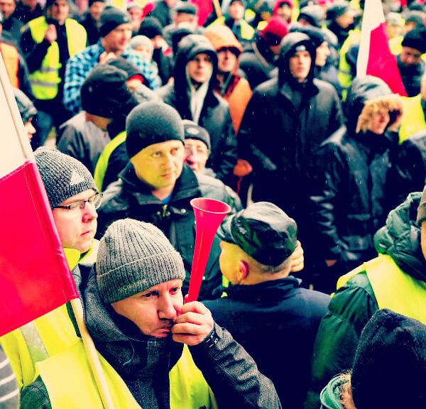 EUROPEAN AGRICULTURAL REVOLT: Polish Farmers Blast ‘Weak’ Globalist Tusk Authorities, Demand EU…