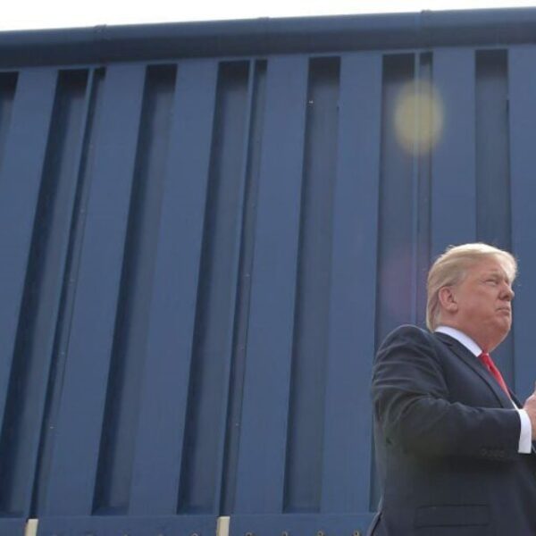 MAJORITY of Individuals WANT a Border Wall for First Time in Historical…