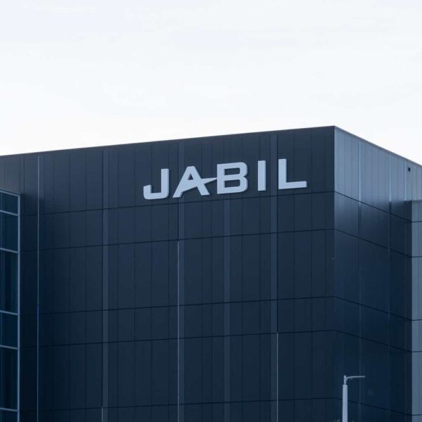 Jabil Poised For Important Progress In 2024 (Technical Evaluation) (NYSE:JBL)