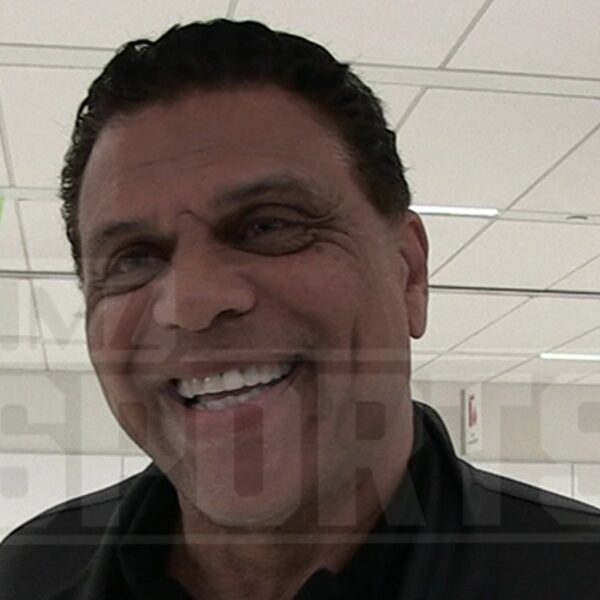 Big3’s Reggie Theus Says He Would Select WNBA Over $5 Mil If…
