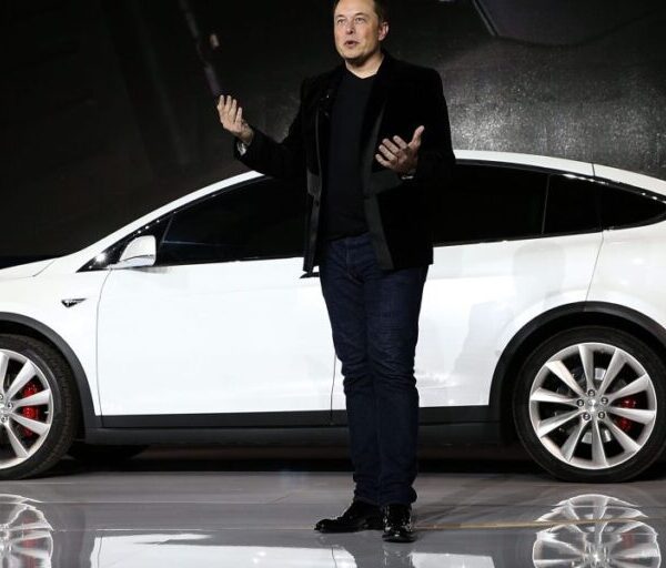 Tesla to achieve as EV startups falter, auto giants embrace hybrid –…