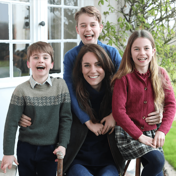 Kate Middleton Restoration Photograph with Youngsters Launched for UK Mom’s Day