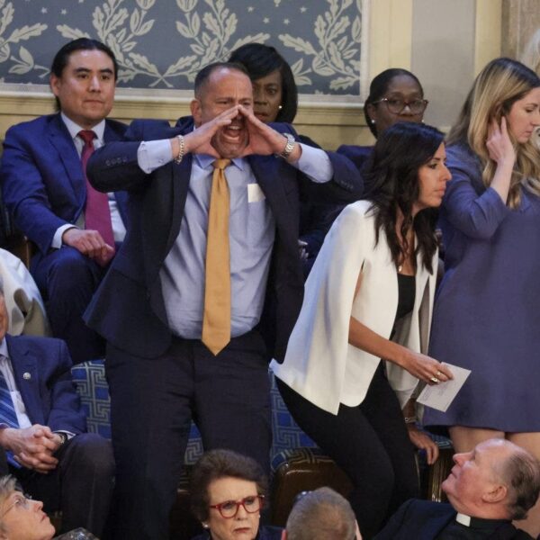 Gold star father who heckled Biden SOTU deal with arrested by Capitol…
