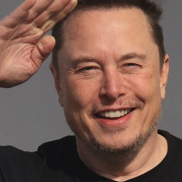 Elon Musk ends deal Don Lemon, calling him a CNN puppet