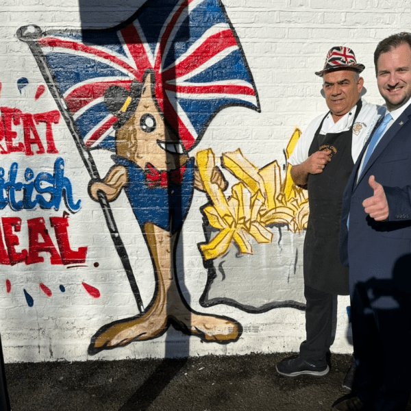 British Fish and Chips Store Ordered to Take away Union Jack Mural…