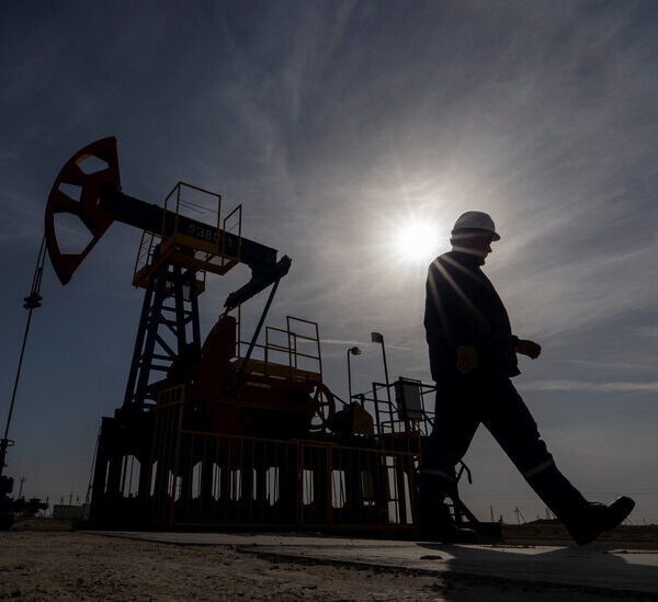 Rising Oil Costs Reignite Inflation Fears