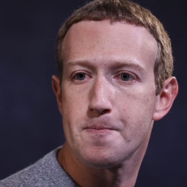 Mark Zuckerberg internet value falls $18 billion over Meta earnings