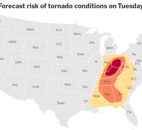 Extreme Climate Sweeps Via Ohio Valley, Damaging Properties