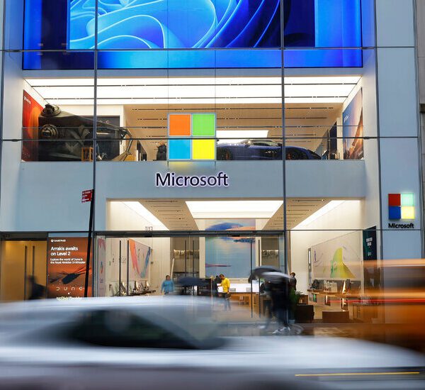 Microsoft Makes a New Push Into Smaller A.I. Methods