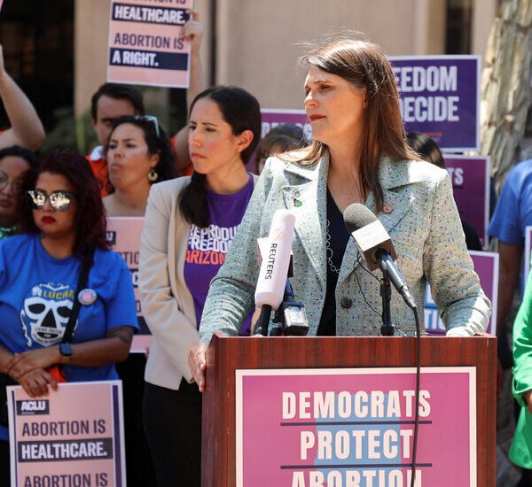Arizona Democrats Advance third Try and Repeal 1864 Abortion Legislation