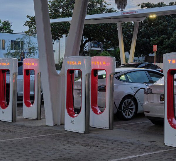 Tesla Fires Charger Workforce Amid Tons of of Layoffs