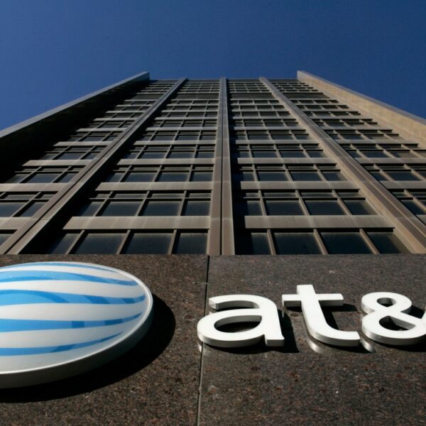 AT&T notifies regulators after buyer information breach