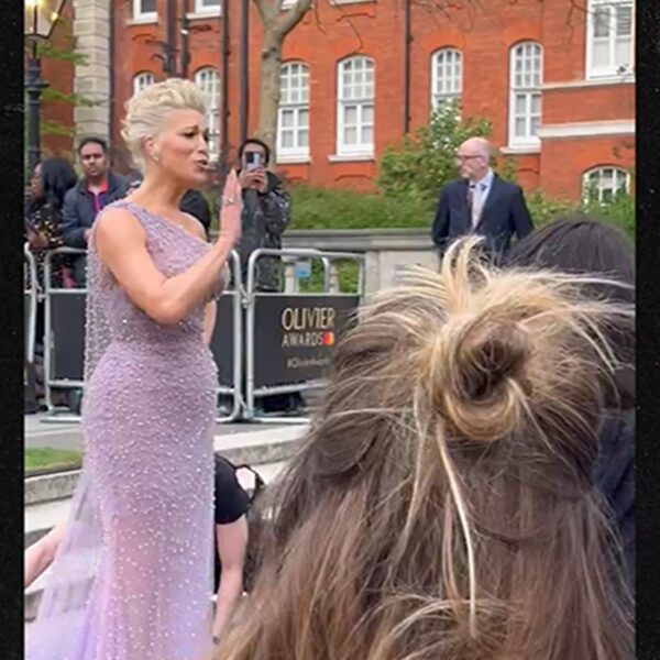 Hannah Waddingham Lashes Out at Photog Asking Her To Present Some Leg