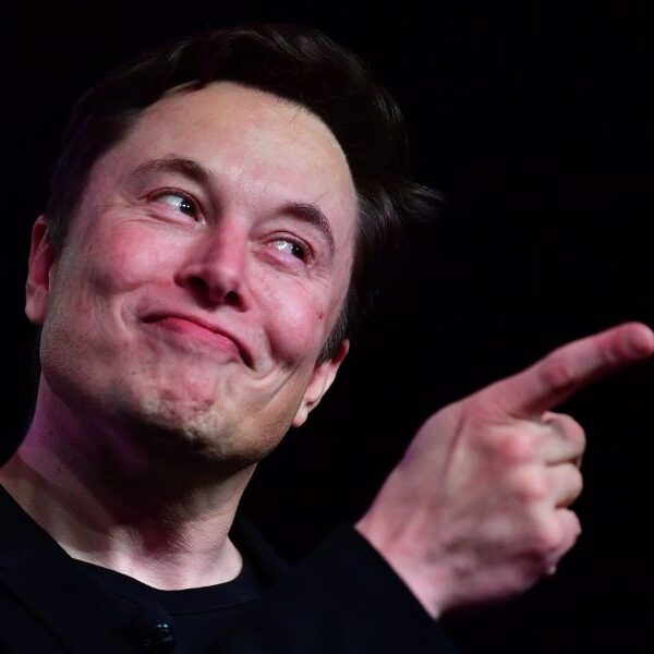 Departing Tesla exec cashes out his $181 million stake as Ron Baron…