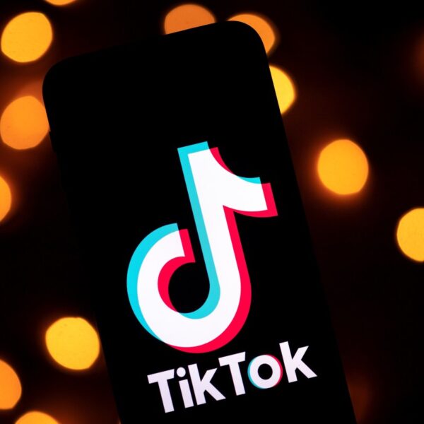 TikTok Store expands its secondhand luxurious vogue providing to the UK