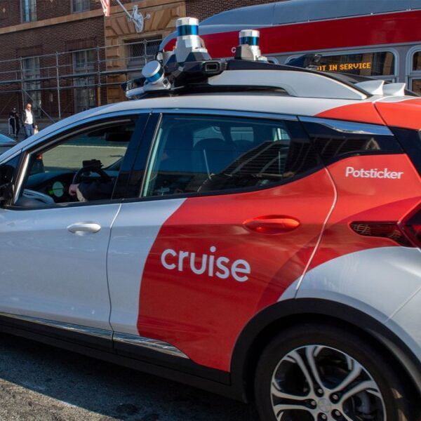 Cruise robotaxis are again in Phoenix — however individuals are driving them