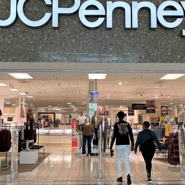 JCPenney launches loyalty program | Fortune
