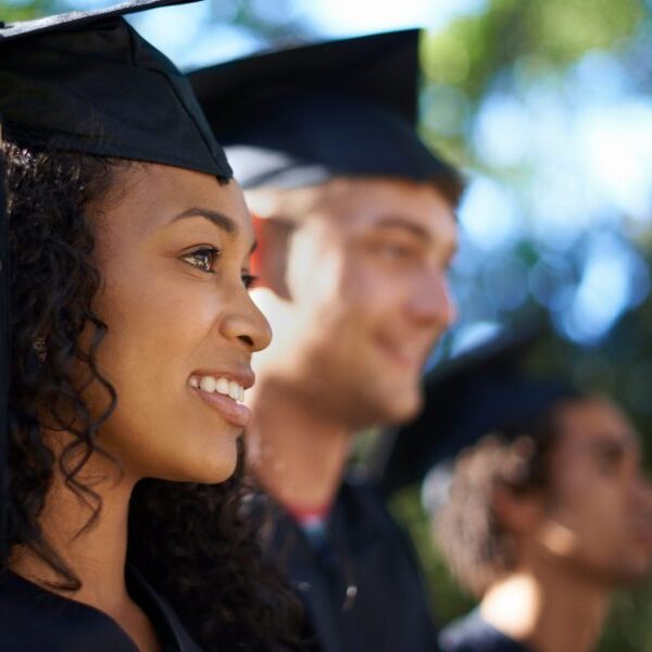 U.Ok. graduates face the ‘worst market in years’ as job vacancies fall…