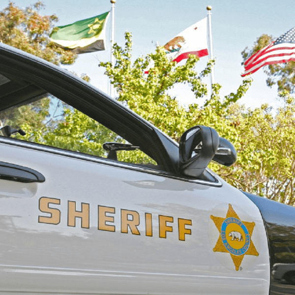 Los Angeles County deputy dies following medical emergency at station