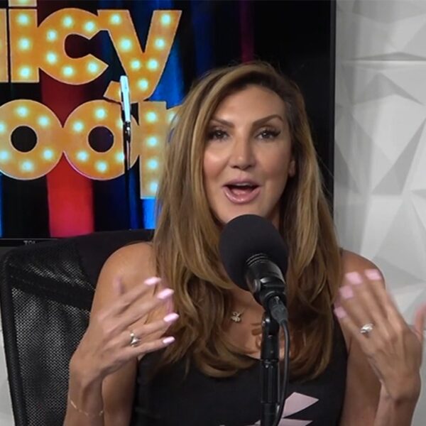 Heather McDonald Dishes On Her Hangout Session with Britney Spears