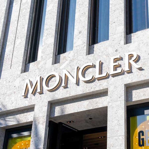 Moncler Inventory: Wholesome Underlying Demand To Help A Sturdy FY 2024 Efficiency…