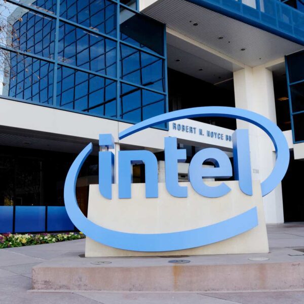 Understanding Intel’s Foundry Scenario (NASDAQ:INTC)