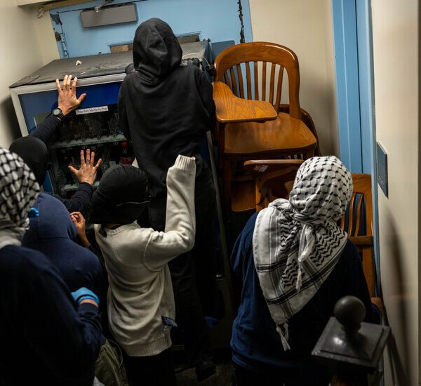 How Protesters Took Over a Campus Building at Columbia University