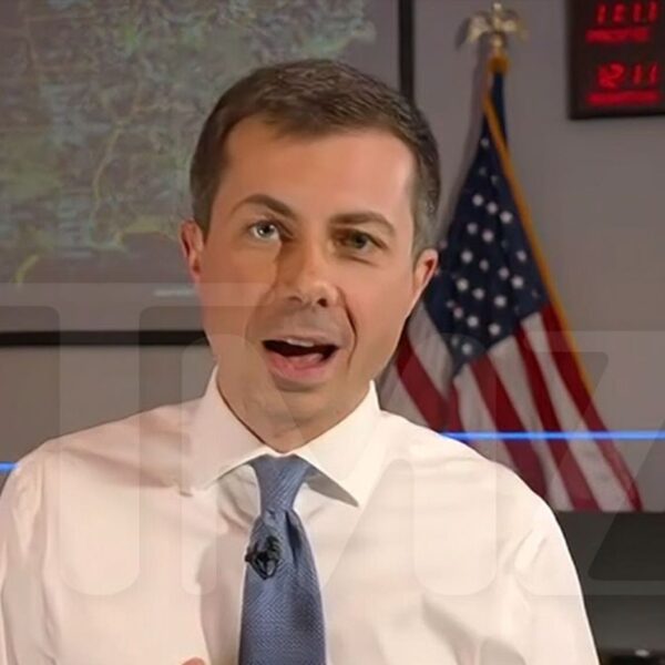 Pete Buttigieg Defends Air Travel, Says FAA Holding Boeing to High Standard