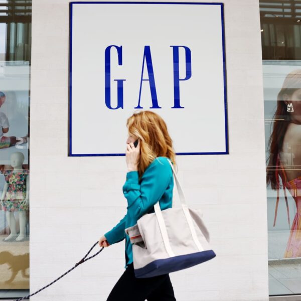 Strong Gap and Foot Locker earnings do not spell a shopper comeback