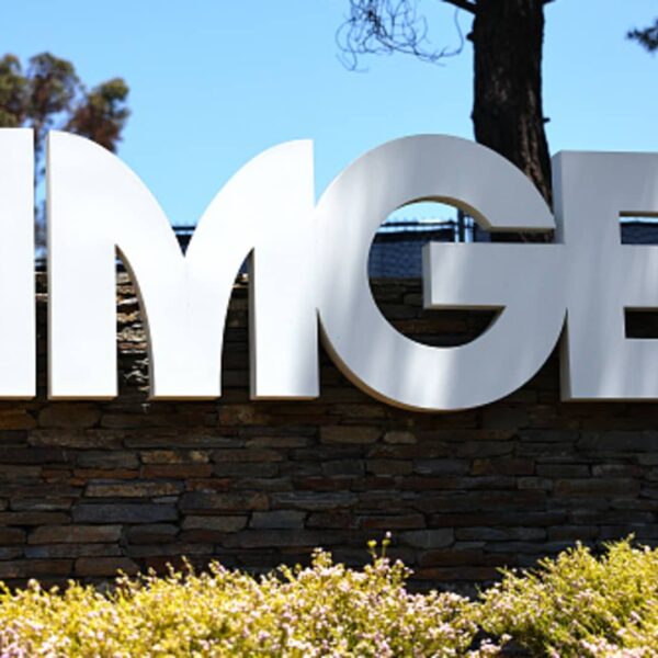 Amgen scraps experimental weight reduction tablet, strikes ahead with injection