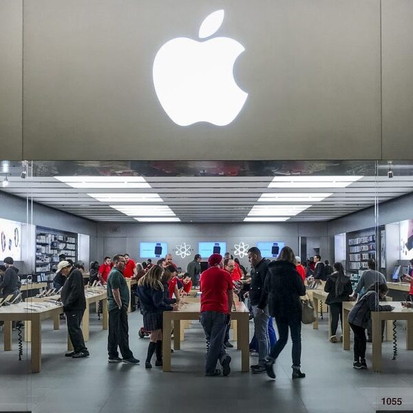 Retail employees at an Apple retailer in New Jersey vote in opposition…