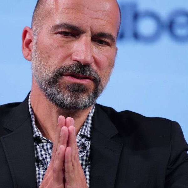 CEO needs extra employees to return to the workplace—ideally in an Uber