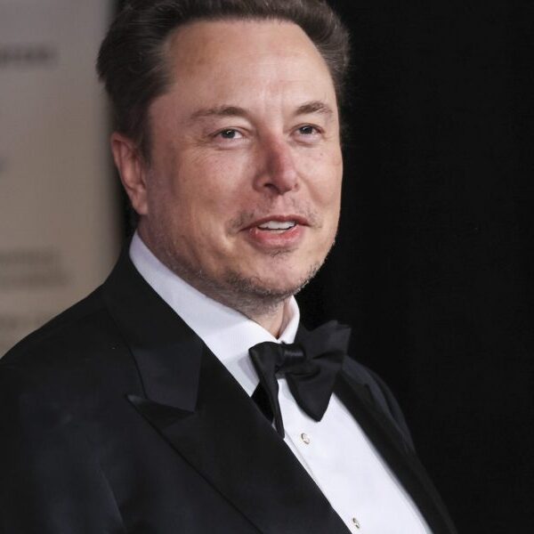 Rule tweak permits Tesla, EV makers to keep up tax-credit advertising and…
