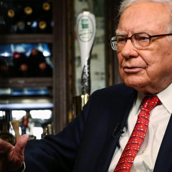 Warren Buffett warns on AI, teases succession, and hints at funding