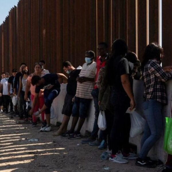 Bill Melugin: CBP Sources Reveal Approx 3,200 Illegal Aliens Released into US…