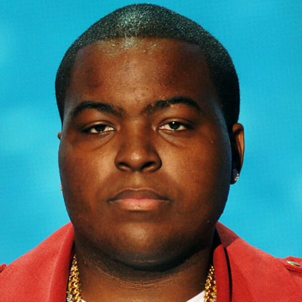 Sean Kingston Hit with 10 Charges in Florida Fraud Case