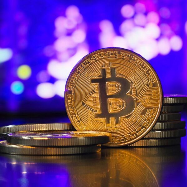 Bitcoin Institutionals Behind $57,000 Crash? Data Says So