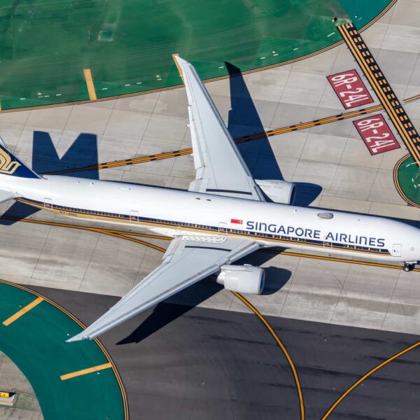 Singapore Airlines: Turbulence Ahead (OTCMKTS:SINGY)